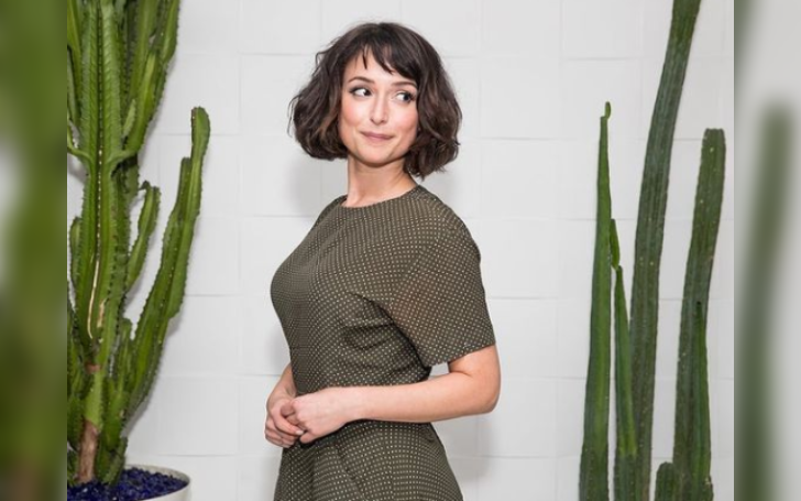 How Much is Milana Vayntrub Net Worth? Here is the Complete Breakdown